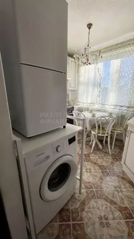 2-к кв. Калининградская область, Калининград Зарайская ул., 3 (49.6 м) - Фото 2