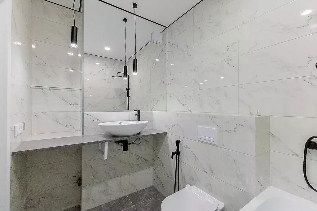 1-к кв. Свердловская область, Екатеринбург ул. Громова, 26/3 (39.7 м) - Фото 2