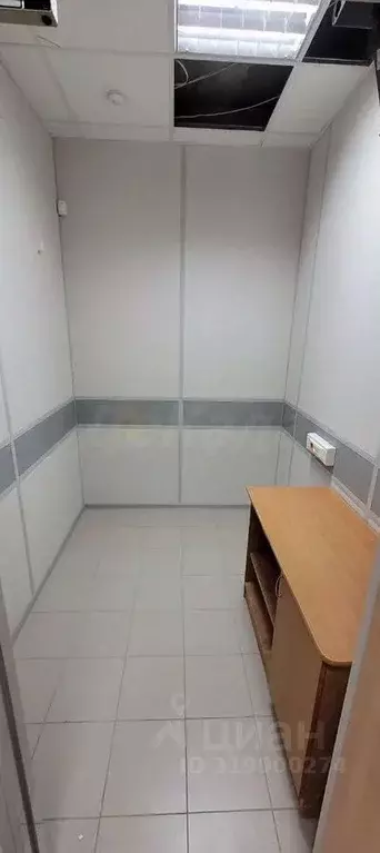 Офис в Ульяновская область, Ульяновск ул. Радищева, 30А (8 м) - Фото 1