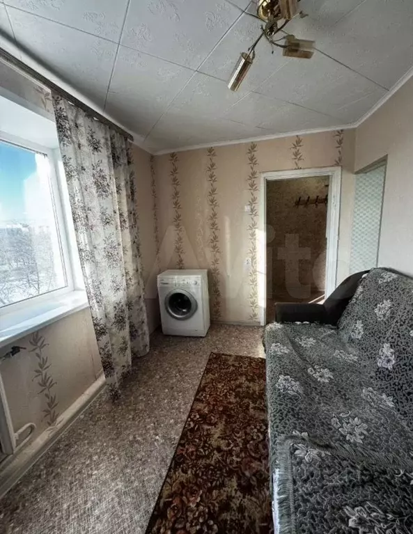 1-к. квартира, 28 м, 5/5 эт. - Фото 1