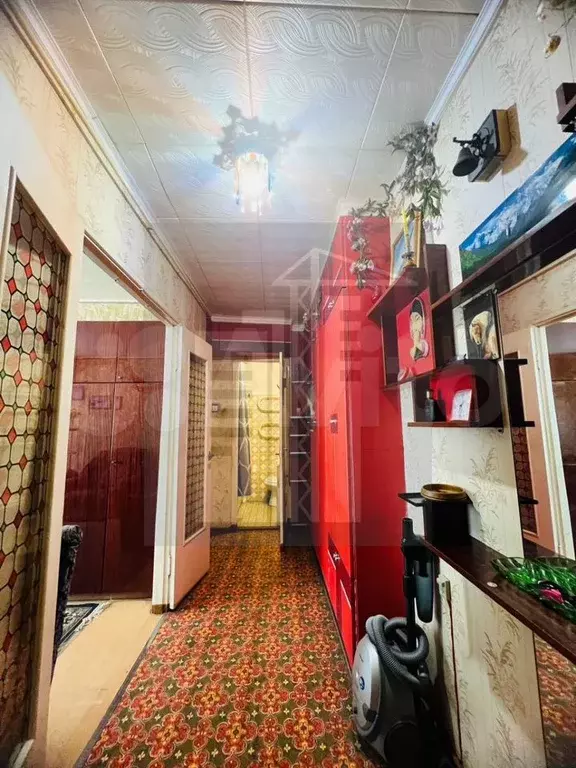 1-к. квартира, 32,5 м, 1/9 эт. - Фото 0