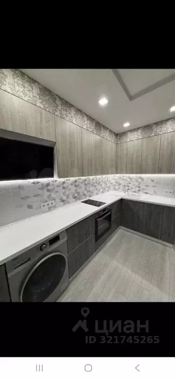 1-к кв. Белгородская область, Белгород ул. Есенина, 9к3 (46.0 м) - Фото 0