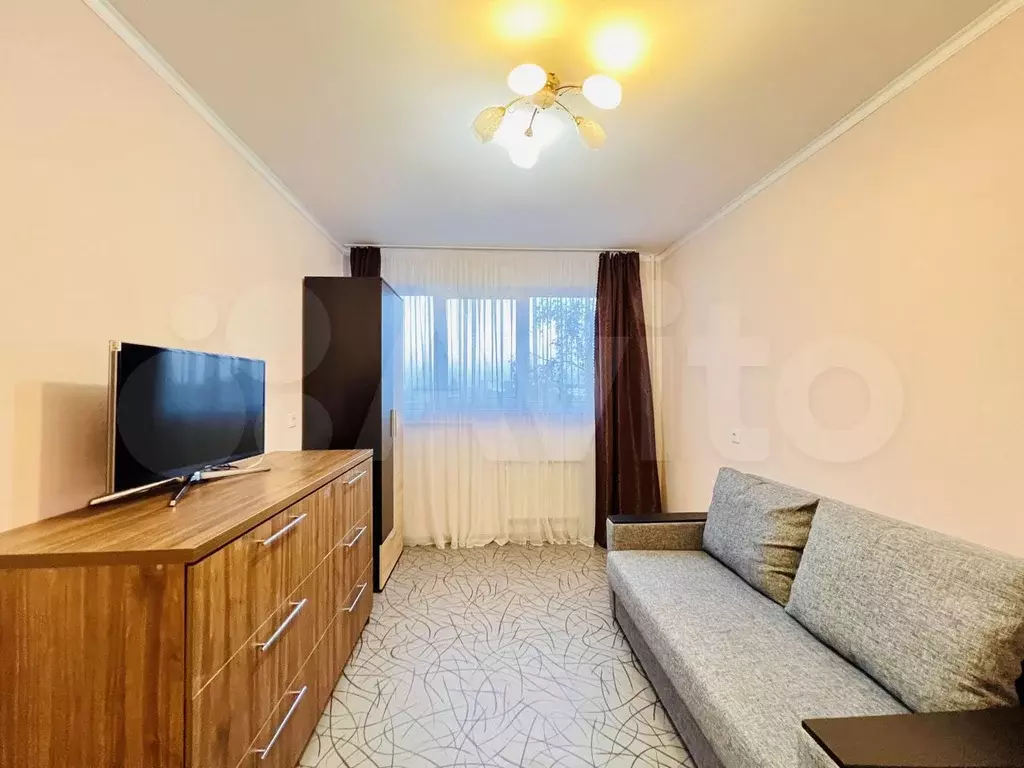 2-к. квартира, 45 м, 8/9 эт. - Фото 1