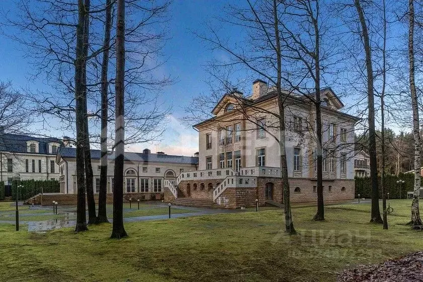 Дом в Московская область, Одинцовский городской округ, Барвиха ... - Фото 1