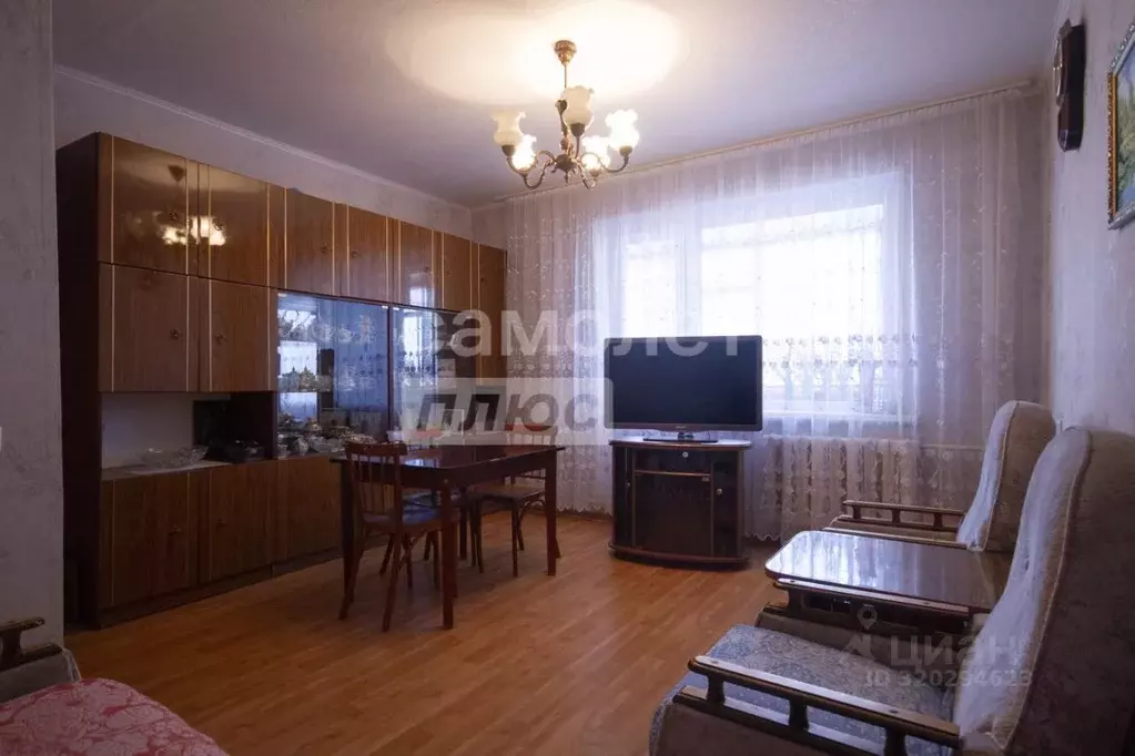 3-к кв. Ульяновская область, Ульяновск ул. Станкостроителей, 10 (65.0 ... - Фото 1