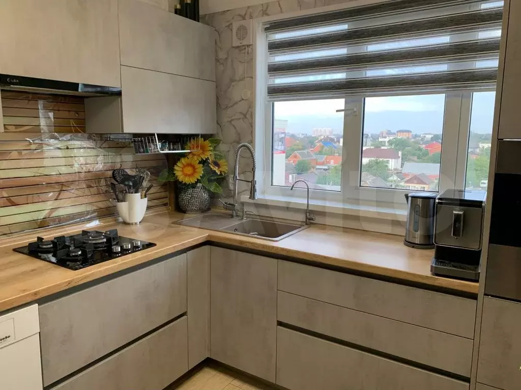 3-к. квартира, 60 м, 6/9 эт. - Фото 1