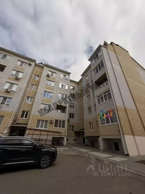 2-к кв. Калмыкия, Элиста ул. Имени Н.С. Хрущева, 11 (60.8 м) - Фото 1