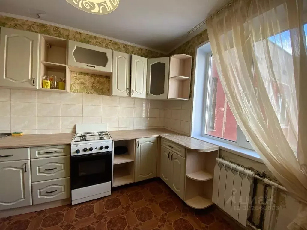 4-к кв. Орловская область, Орел ул. Революции, 30 (90.0 м) - Фото 1