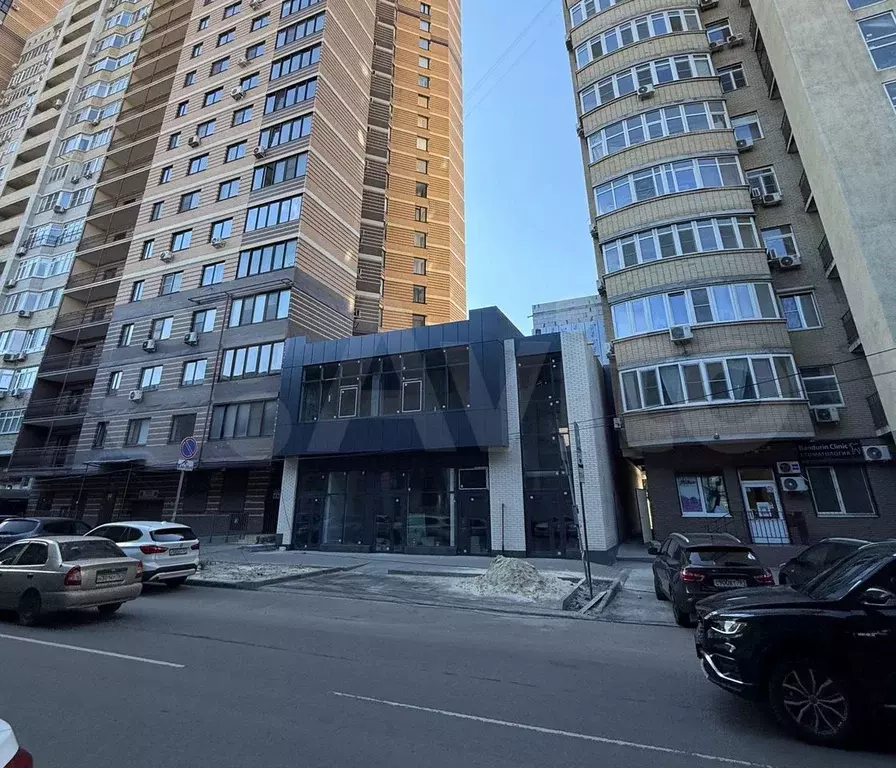 Здание с якорными арендаторами, арендный бизнес - Фото 1