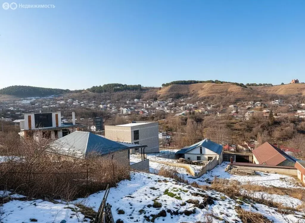 3-комнатная квартира: Кисловодск, улица Артёма, 40 (35 м) - Фото 1