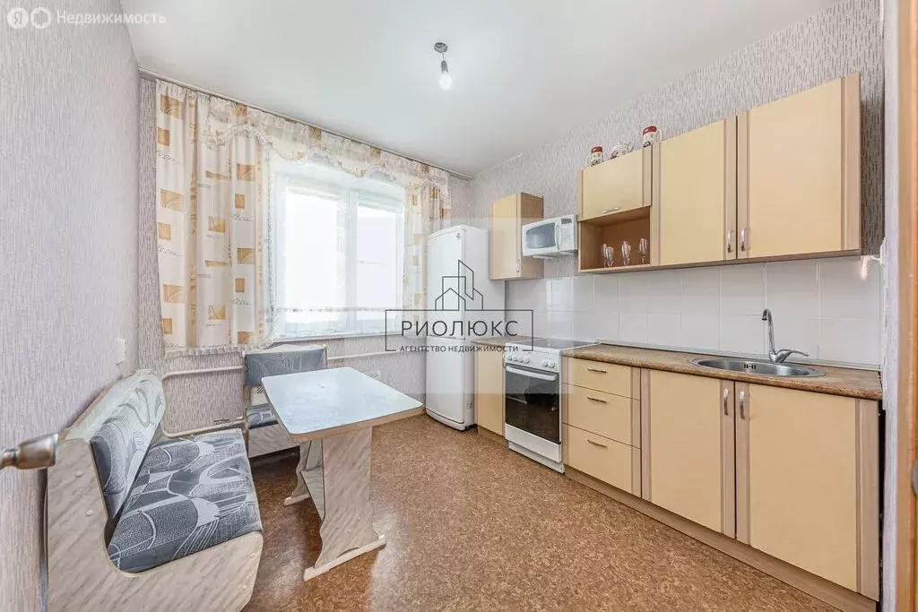 1-комнатная квартира: Челябинск, улица Академика Макеева, 25 (40.3 м) - Фото 0