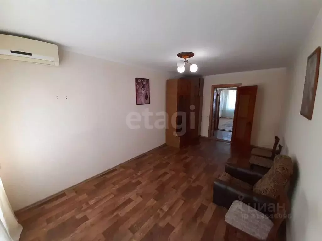 Комната Крым, Саки ул. Строительная (34.5 м) - Фото 0