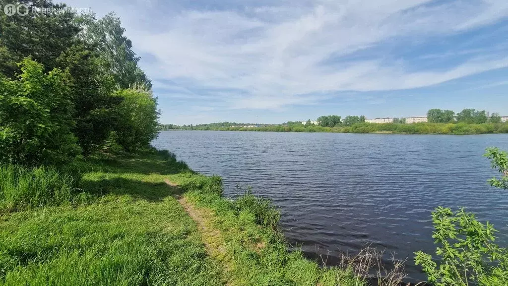 Участок в село Черноусово, Южная улица (8.24 м) - Фото 0
