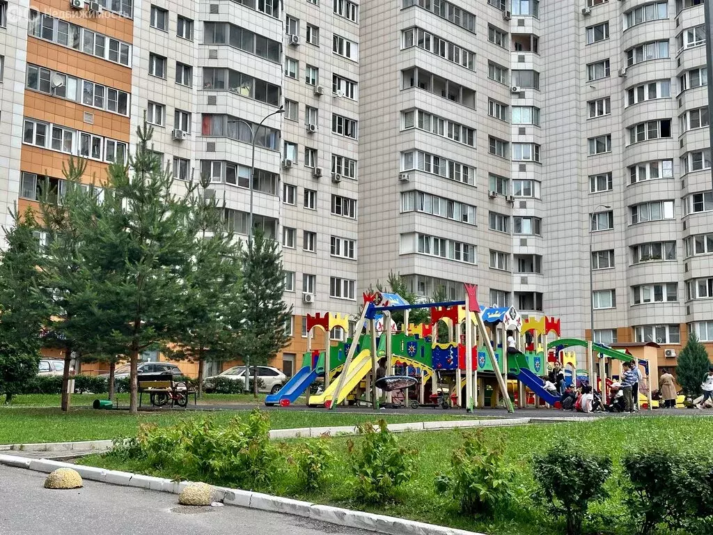 3-комнатная квартира: Одинцовский городской округ, рабочий посёлок ... - Фото 0