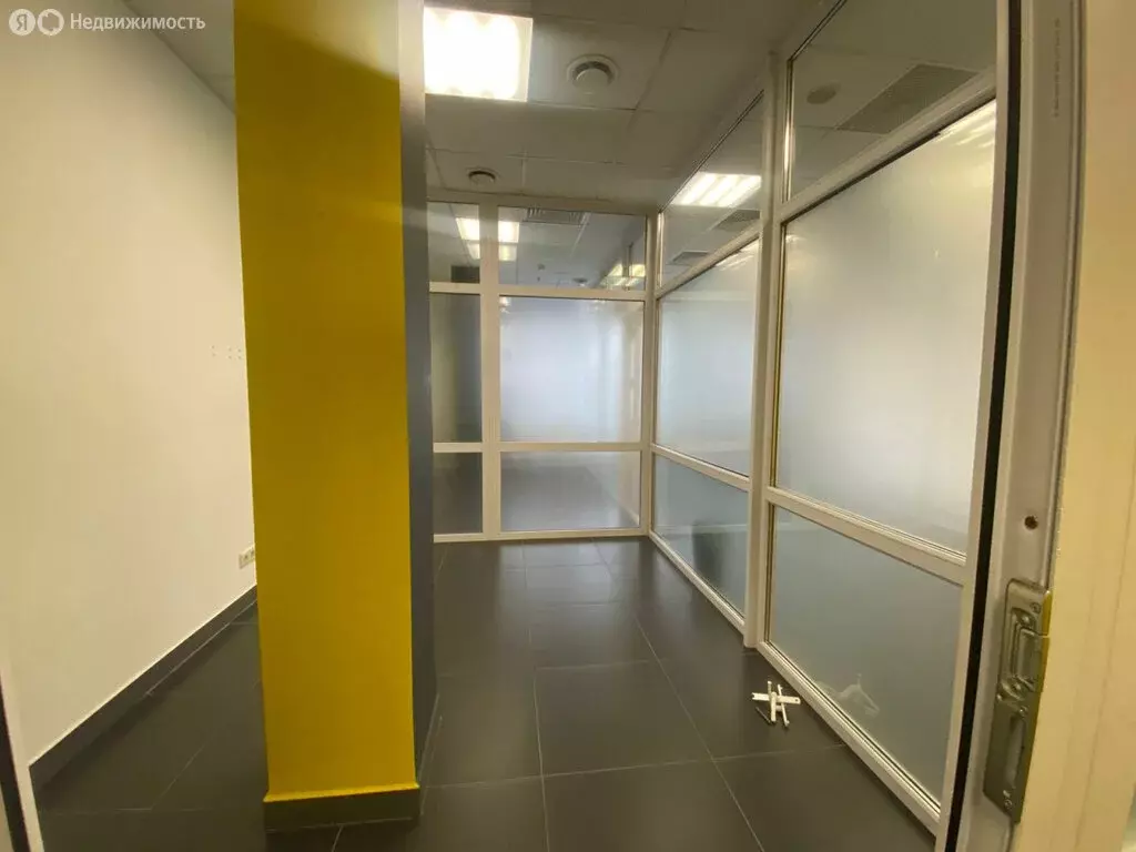 Офис (60 м) - Фото 1