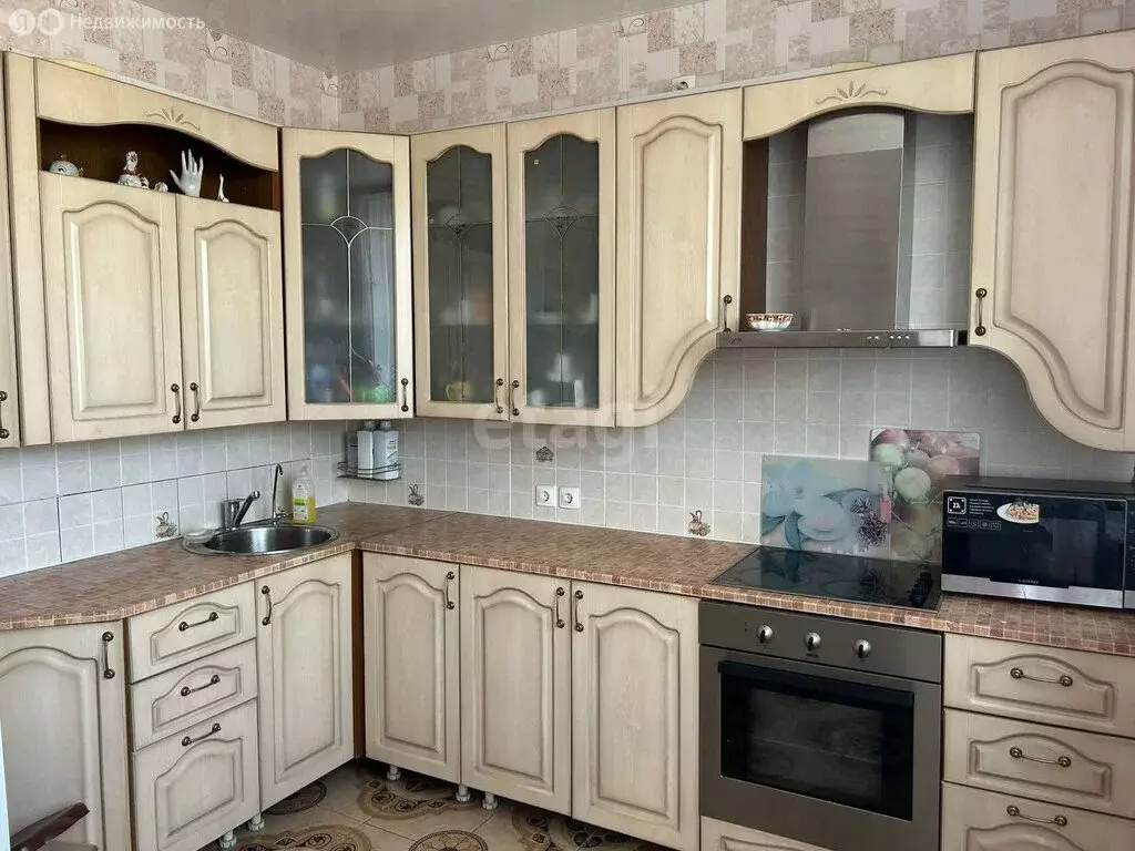 3-комнатная квартира: Екатеринбург, улица Грибоедова, 19А (78 м) - Фото 0
