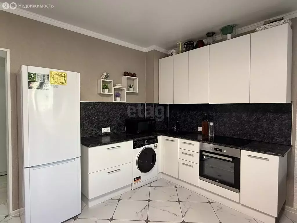 2-комнатная квартира: Стерлитамак, проспект Октября, 50 (71.9 м) - Фото 2