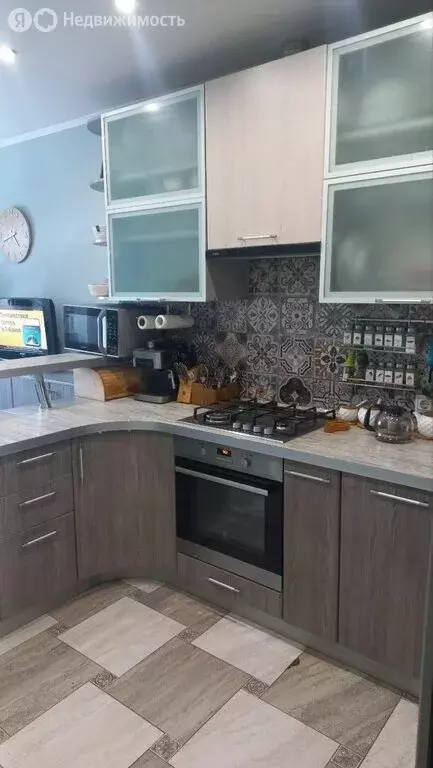 3-комнатная квартира: Саратов, Огородная улица, 204 (78.9 м) - Фото 0