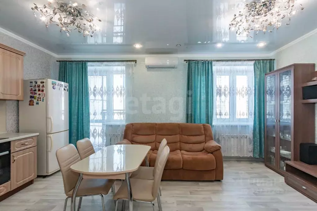 2-к кв. Омская область, Омск ул. Красный Путь, 103к3 (55.6 м) - Фото 1