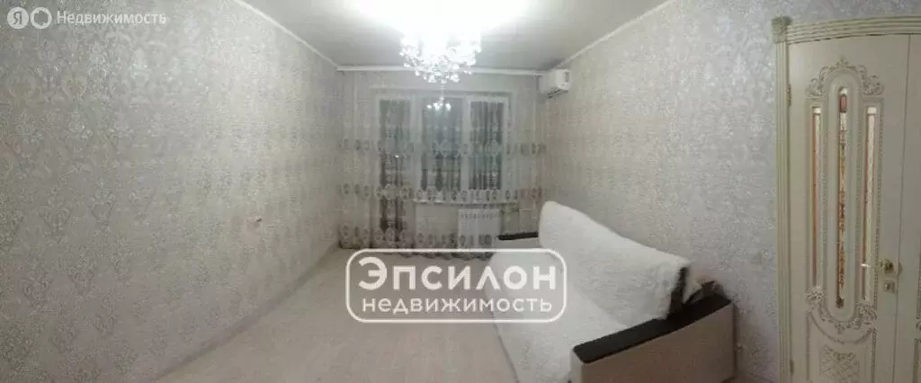 2-комнатная квартира: Курск, улица Гагарина, 3 (47 м) - Фото 2