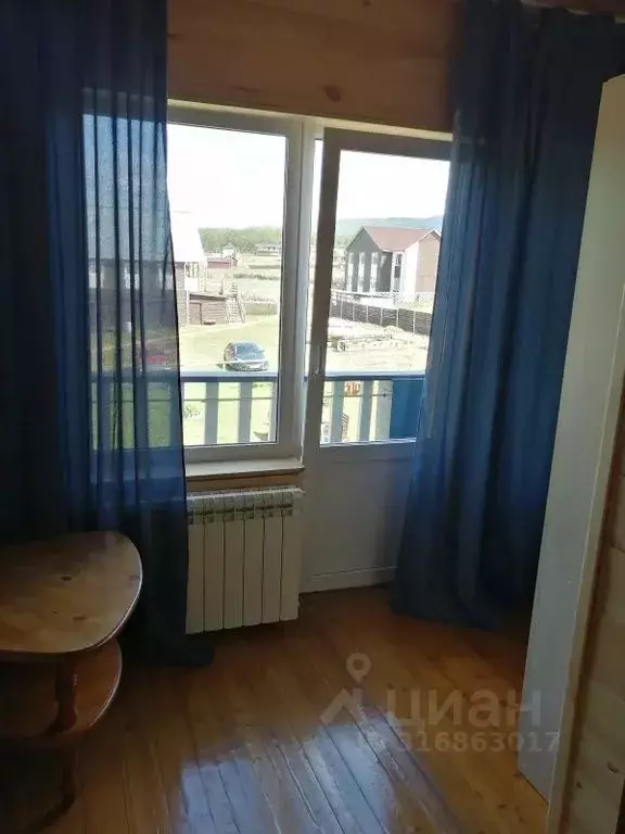Комната Иркутская область, Ольхонский район, пос. Хужир ул. ... - Фото 1