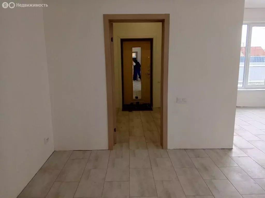 Дом в село Хомутово, улица Ивана Татаринова (200 м) - Фото 2