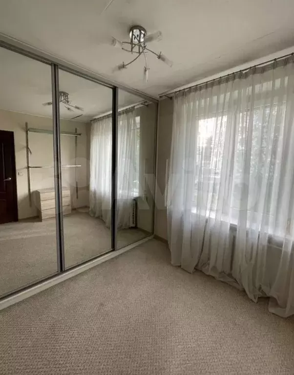 2-к. квартира, 37 м, 1/9 эт. - Фото 1