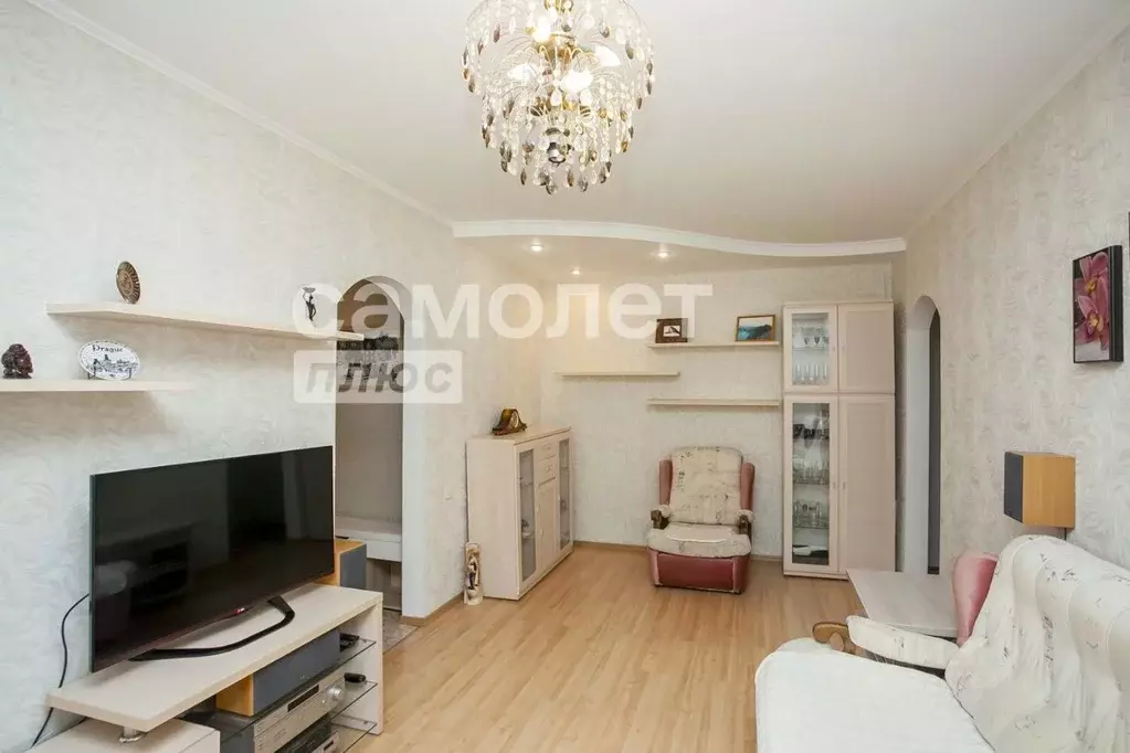 4-к кв. Кемеровская область, Кемерово просп. Ленина, 143 (74.1 м) - Фото 2