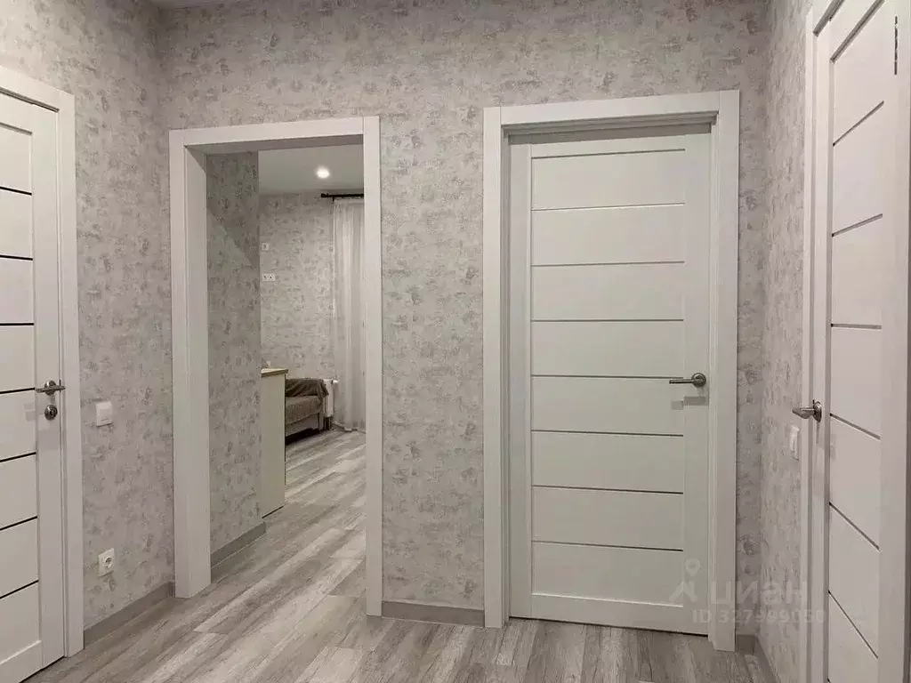 1-к кв. Татарстан, Казань ул. Братьев Касимовых, 35 (37.0 м) - Фото 1