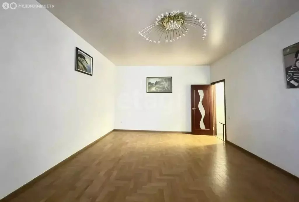 3-комнатная квартира: Белгород, улица Будённого, 17Г (84.8 м) - Фото 1