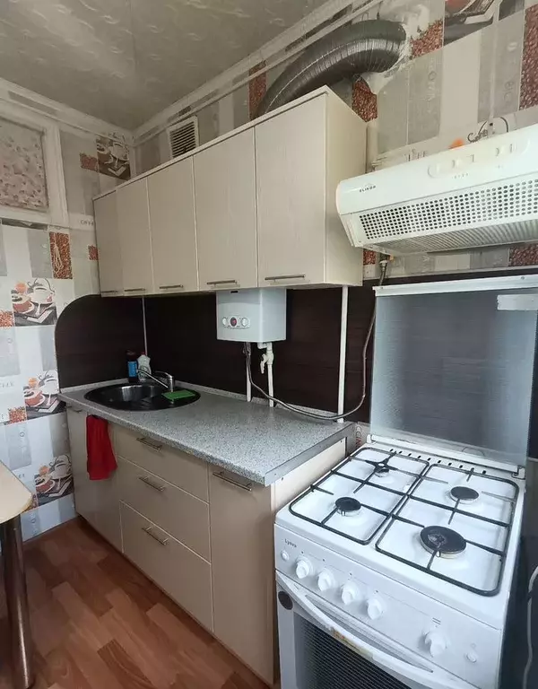 1-к кв. Татарстан, Агрыз ул. Карла Маркса, 6 (30.0 м) - Фото 2