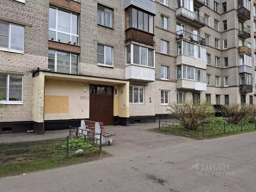 2-к кв. Санкт-Петербург просп. Ветеранов, 158 (44.5 м) - Фото 1