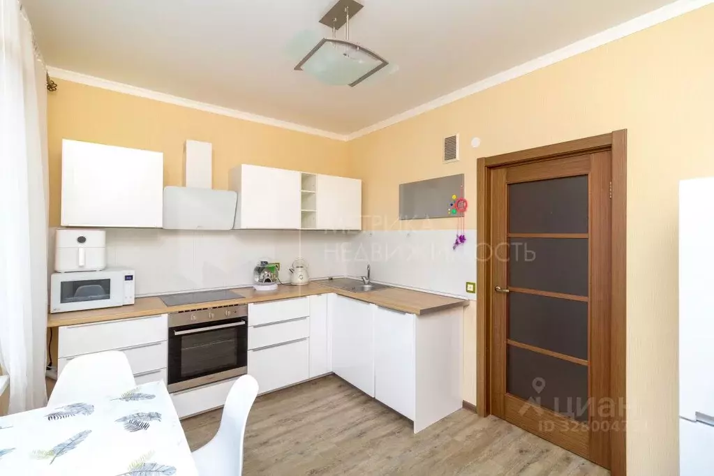 2-к кв. Тюменская область, Тюмень проезд Тихий, 2 (56.6 м) - Фото 1