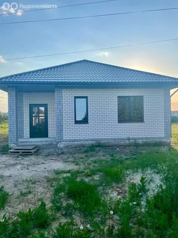 Дом в Заводоуковск, микрорайон Южный (95 м) - Фото 0