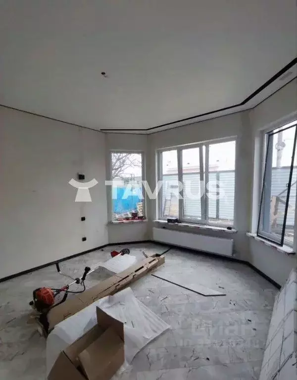Дом в Крым, Симферополь ул. 40-я Коллективных Садов, 88 (100 м) - Фото 1