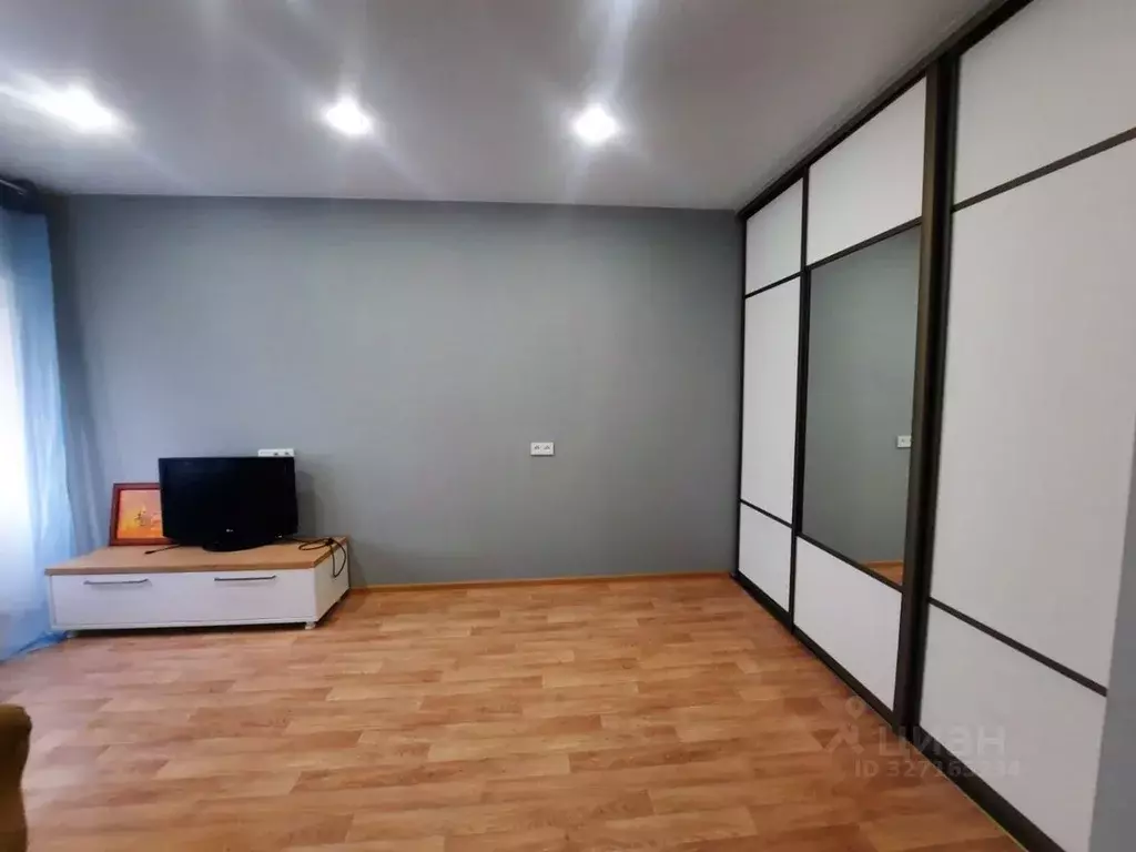 1-к кв. Волгоградская область, Волгоград просп. Имени В.И. Ленина, 48 ... - Фото 1