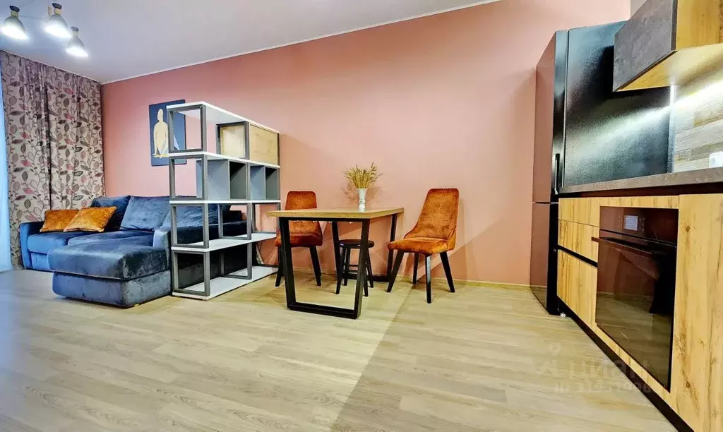 2-к кв. Свердловская область, Екатеринбург пер. Замятина, 24 (50.0 м) - Фото 0