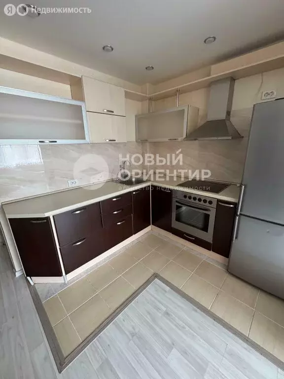 1-комнатная квартира: Екатеринбург, Бисертская улица, 29 (53.3 м) - Фото 0