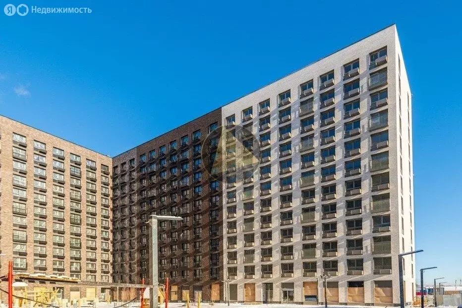 3-комнатная квартира: Санкт-Петербург, Тосина улица, 1к2 (89.32 м) - Фото 1