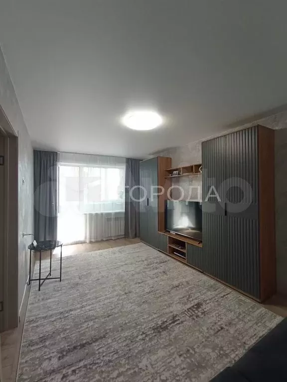 2-к. квартира, 43 м, 9/9 эт. - Фото 1