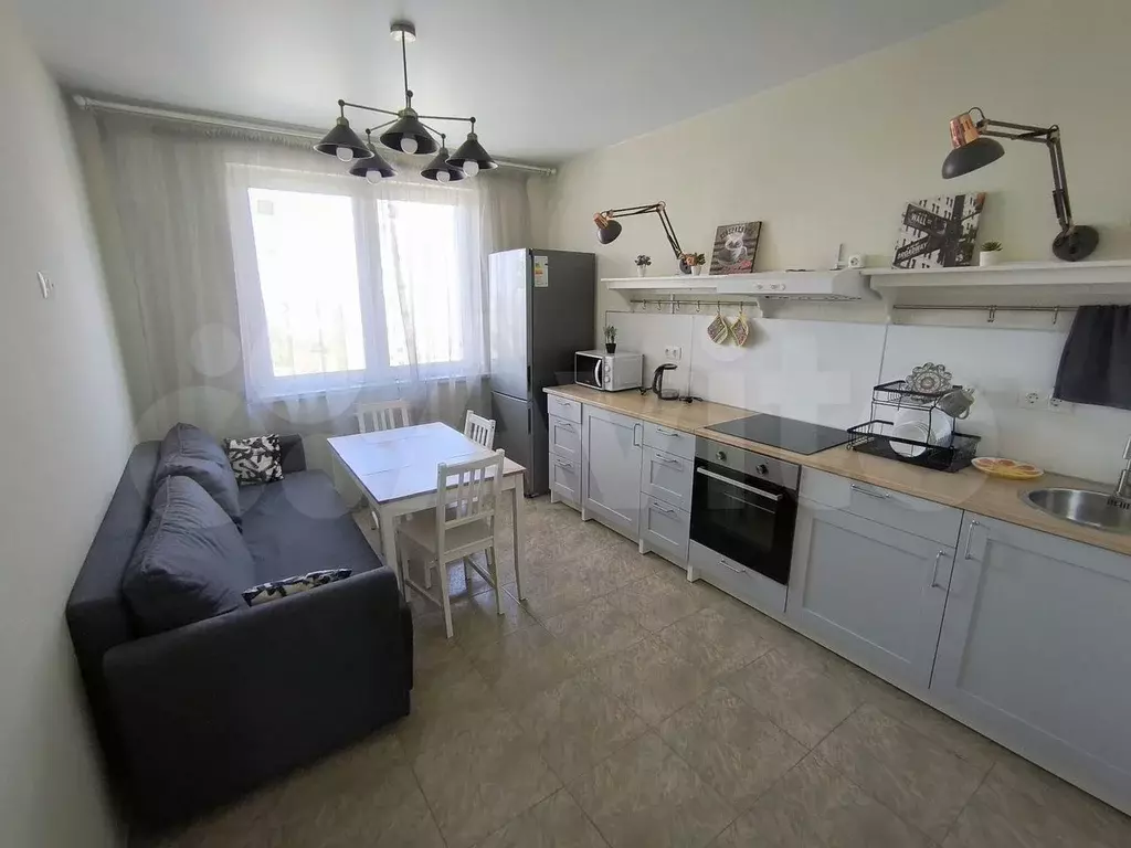 2-к. квартира, 60 м, 13/20 эт. - Фото 1