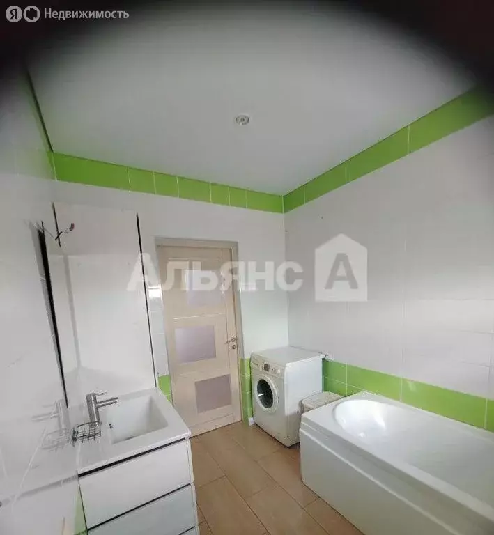 Дом в Шахты, улица Нариманова (130 м) - Фото 2