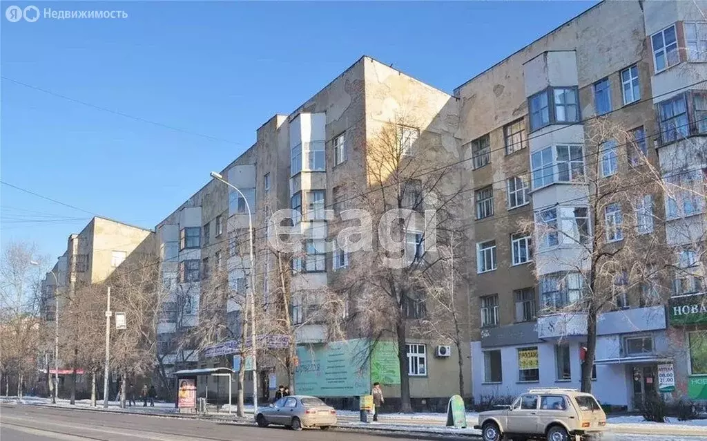 2-комнатная квартира: Екатеринбург, проспект Ленина, 69к5 (55 м) - Фото 1