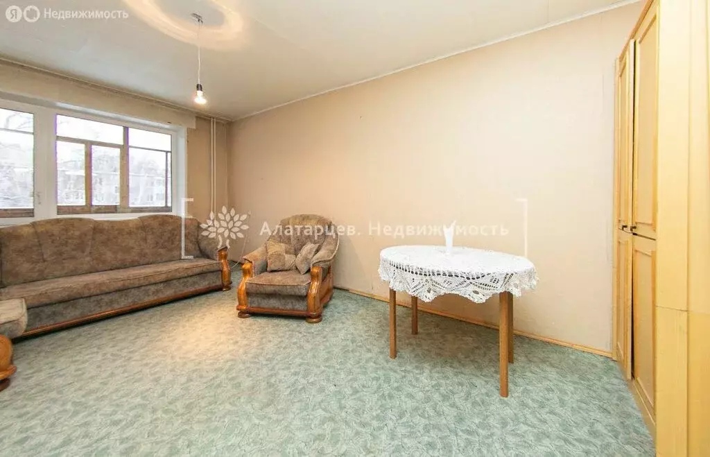 2-комнатная квартира: Томск, Ленинский район, микрорайон Каштак, улица ... - Фото 0