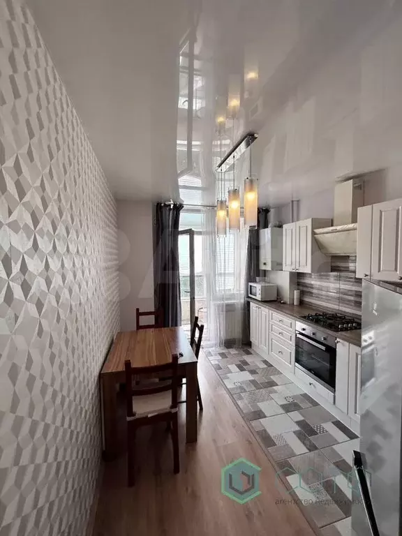 1-к. квартира, 45 м, 3/8 эт. - Фото 0