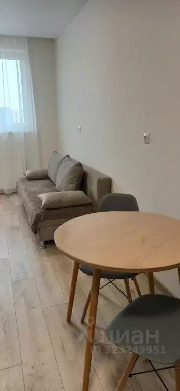 Студия Тюменская область, Тюмень ул. Василия Шамова, 8 (25.0 м) - Фото 1