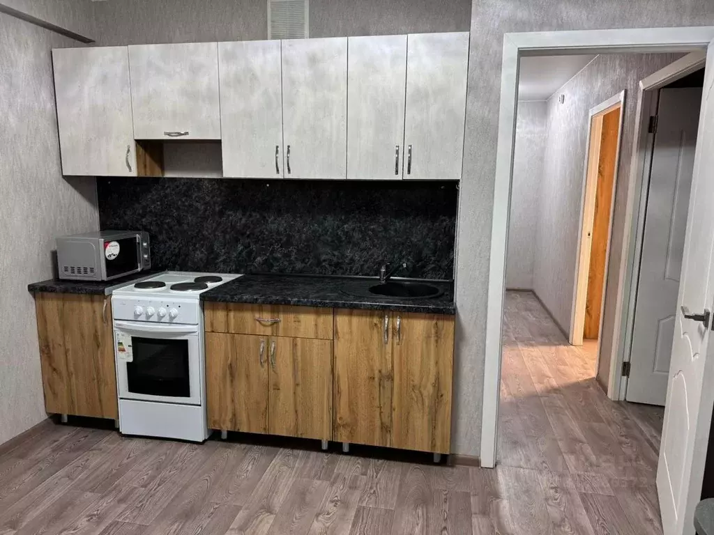 2-к кв. Татарстан, Набережные Челны 64-й комплекс, 9 (58.0 м) - Фото 1