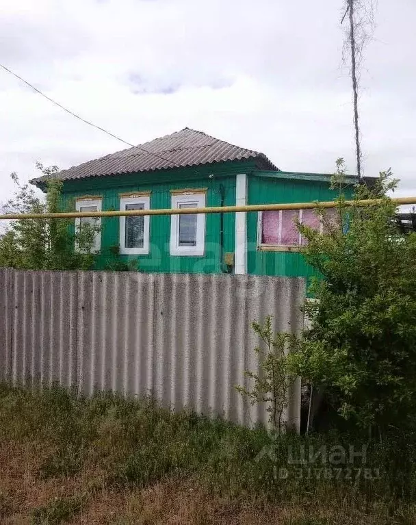 Дом в Белгородская область, Чернянский район, Волоконовское с/пос, с. ... - Фото 1
