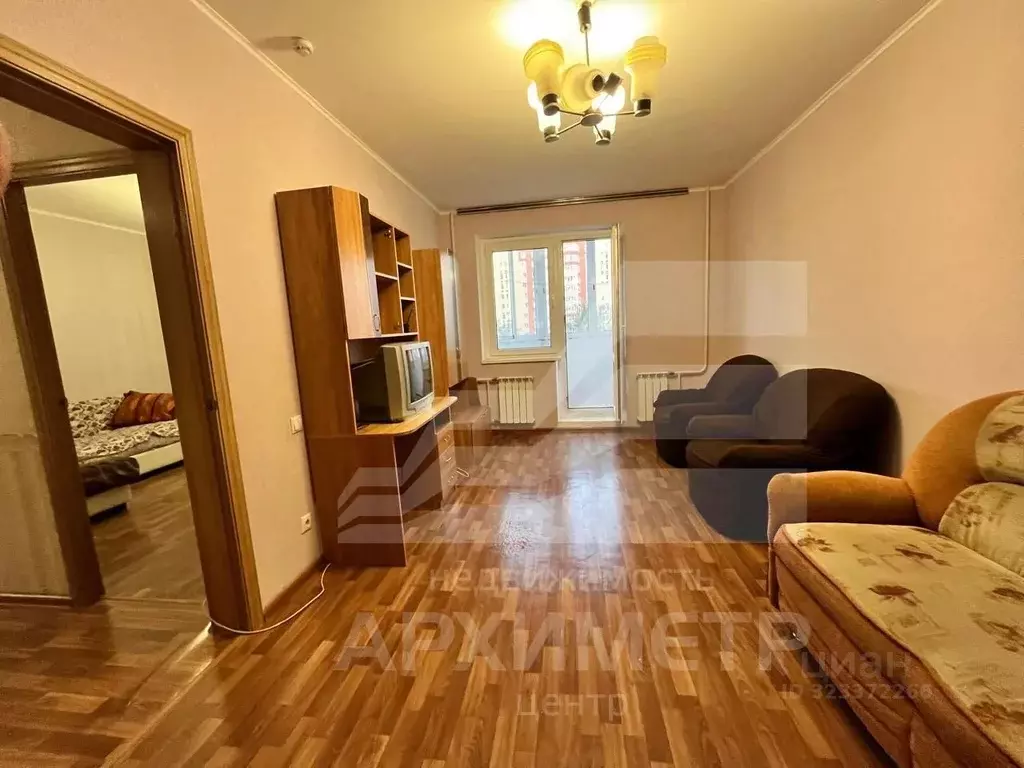 2-к кв. Курская область, Курск просп. Анатолия Дериглазова, 5 (56.0 м) - Фото 1