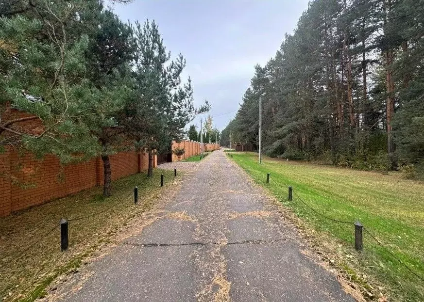 Участок в Московская область, Одинцовский городской округ, с. ... - Фото 1